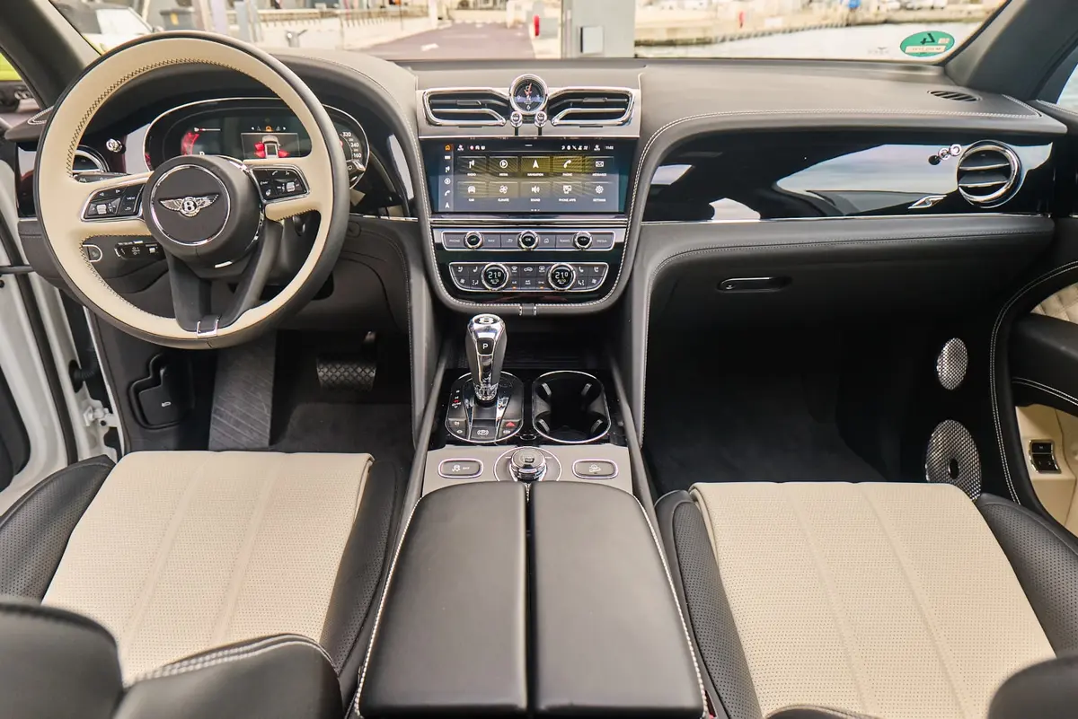 Bentley Bentayga V8-S 2024
