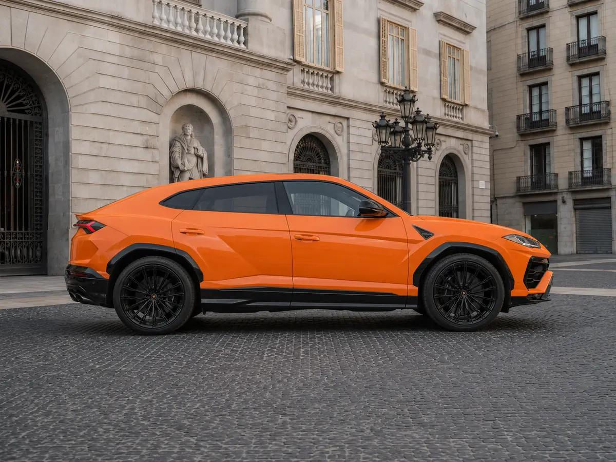 Lamborghini URUS SE 2025, front view — Monaco Luxury Car Rental, Monaco. Lamborghini URUS SE in Monaco A Lamborghini URUS SE rental in Monaco provides a…